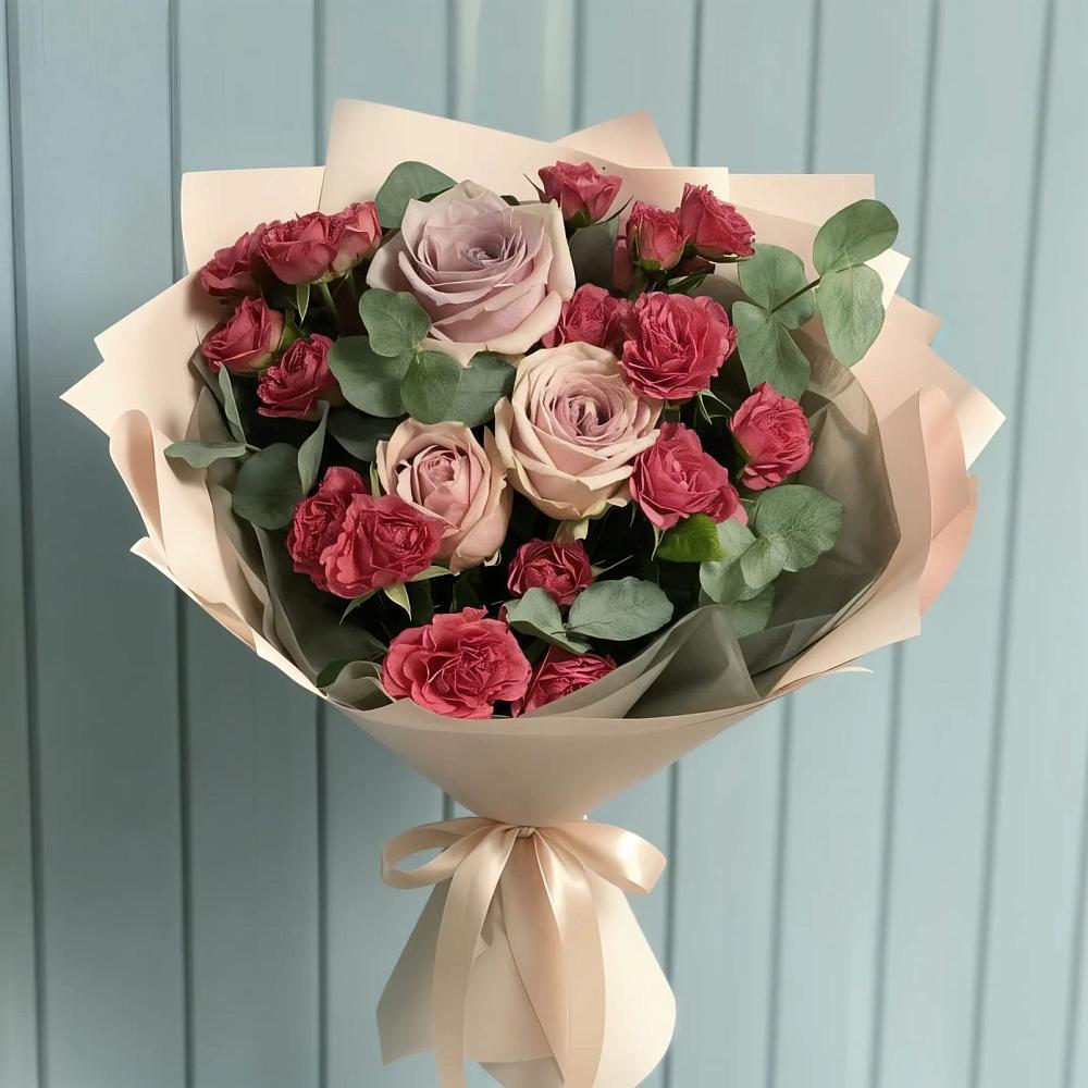 Букет цветов из: Гвоздики и Розы в Дивногорске