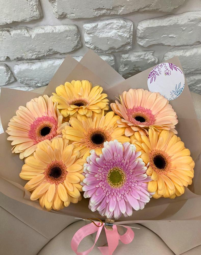 Букет цветов из: Герберы в Дивногорске