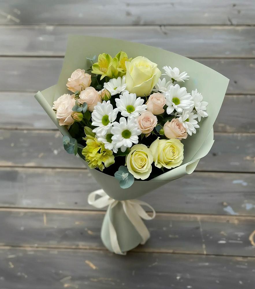 Букет цветов из: Альстромерии, Розы и Хризантемы в Дивногорске