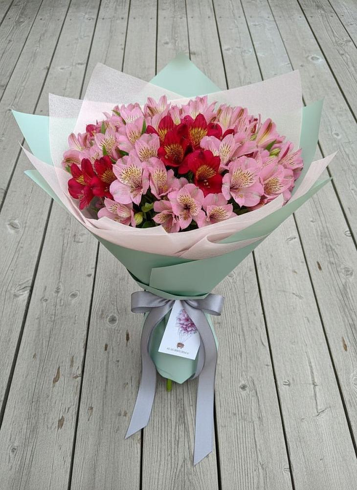 Букет цветов из: Альстромерии в Дивногорске