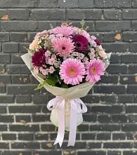 Букет цветов из:  Герберы и Хризантемы в Дивногорске