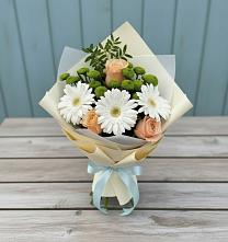 Букет цветов из:  Герберы, Розы и Хризантемы в Дивногорске