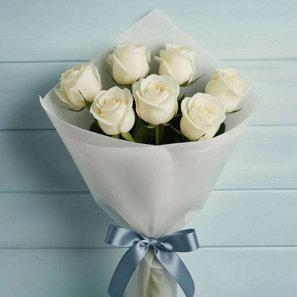 Букет 7 Белых роз Эдлесс Лав в Дивногорске